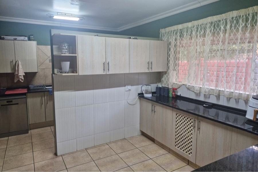 3 Bedroom Property for Sale in Doringkruin North West